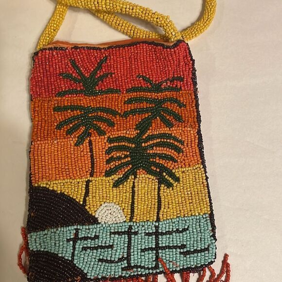 Beaded Crossbody Bag - Picture 5 of 9